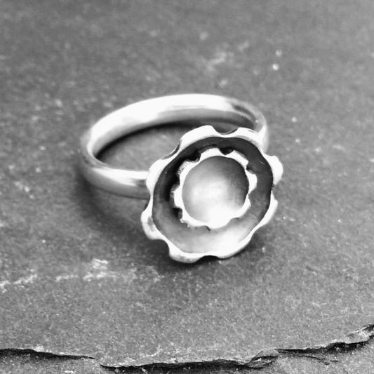 Fiore Ring with a Large and Small Flower in Oxidised Silver